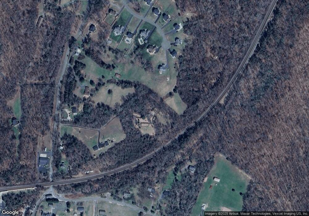 33 Squirrel Hollow Ln, Stafford, VA 22554 - photo 1