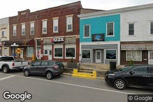 107 W Seminary Ave, Onarga, IL 60955
