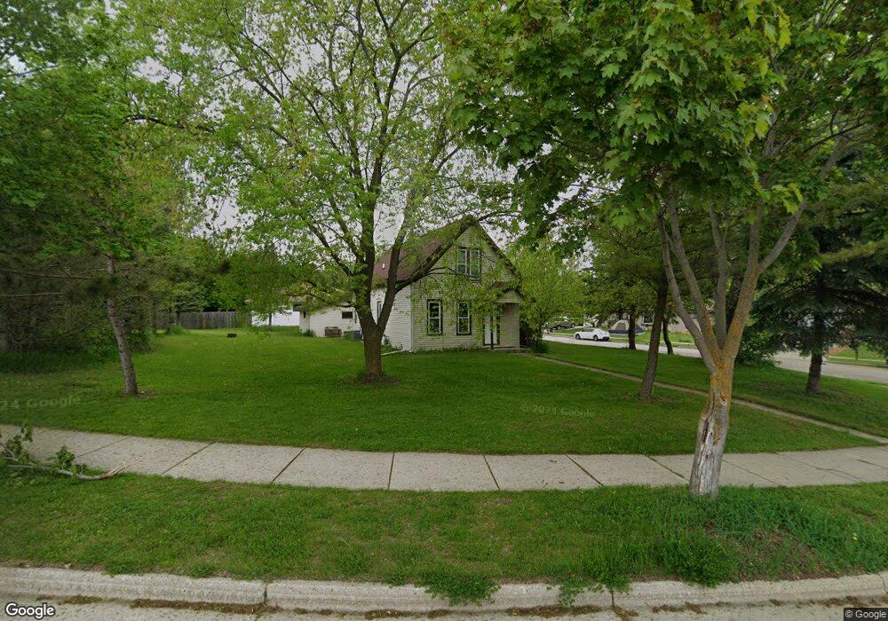 4330 Aarons Place, West Bend, WI 53090 - photo 1