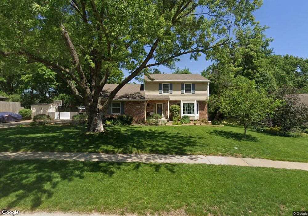 3540 SW MacVicar Ave, Topeka, KS 66611 - photo 1