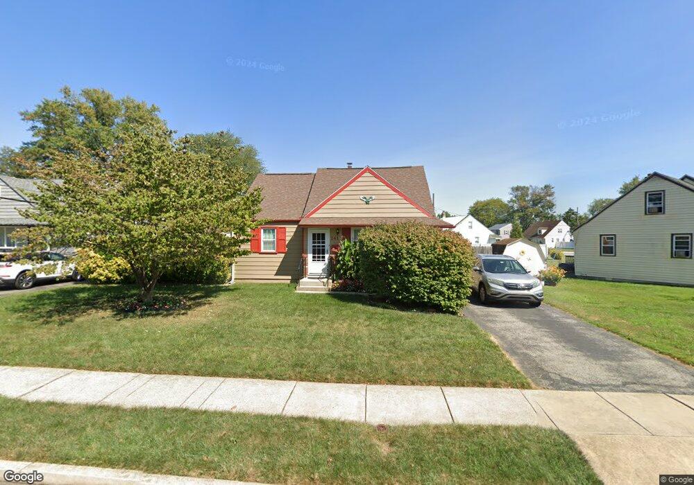 141 School House Ln, Brookhaven, PA 19015 - photo 1