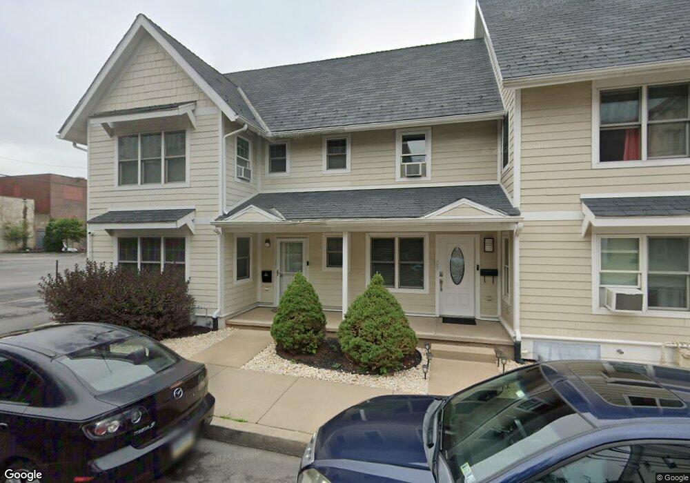 27 E Green St, Hazleton, PA 18201 - photo 1
