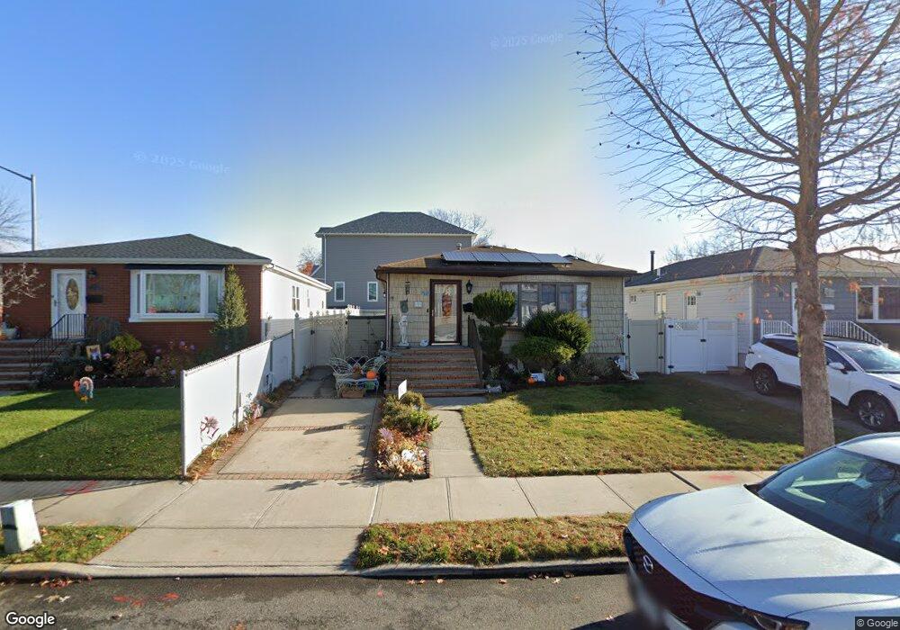 7 Clearmont Ave, Staten Island, NY 10309 - photo 1