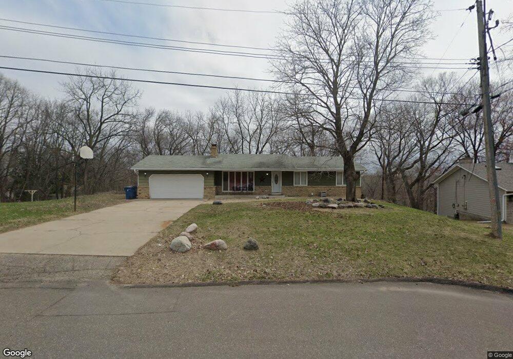 5345 Sequoia Dr, Minnetonka, MN 55345 - photo 1