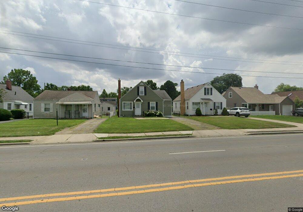 563 Morse Rd, Columbus, OH 43214 - photo 1