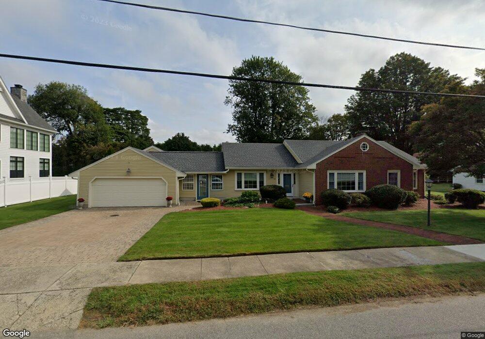 79 Salisbury St, Winchester, MA 01890 - photo 1