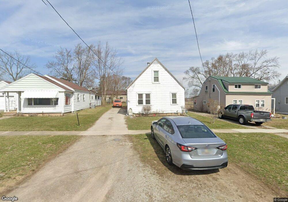 224 Tioga Ave, Findlay, OH 45840 - photo 1