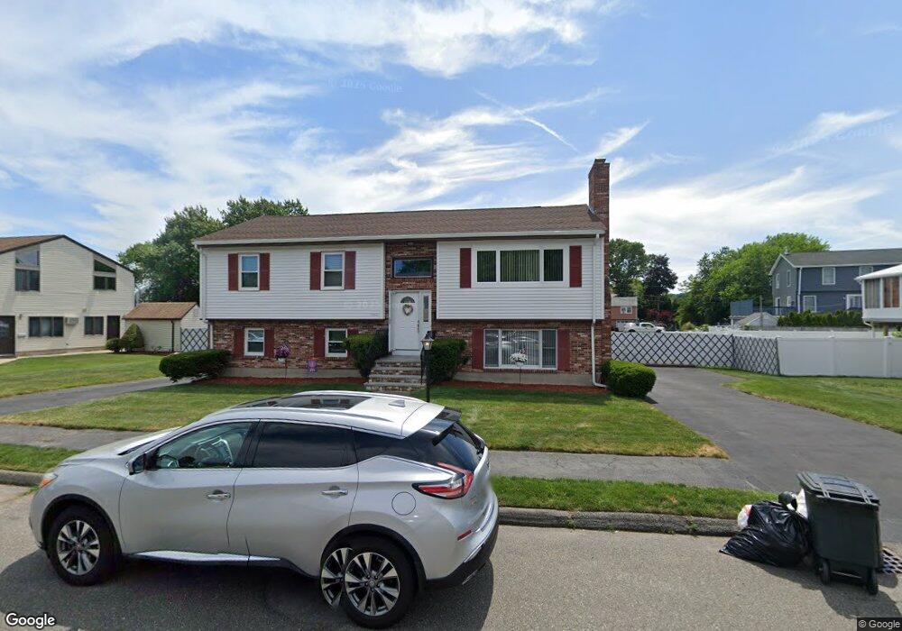 11 Carr Rd unit 2, Saugus, MA 01906 - photo 1