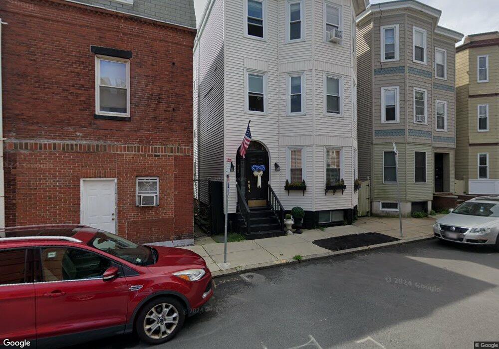 713 E 5th St, Boston, MA 02127 - photo 1