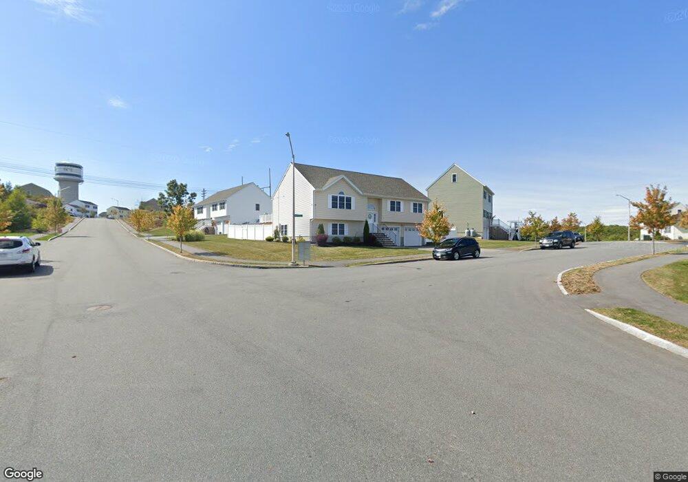 2 Marshall Cir, Peabody, MA 01960 - photo 1