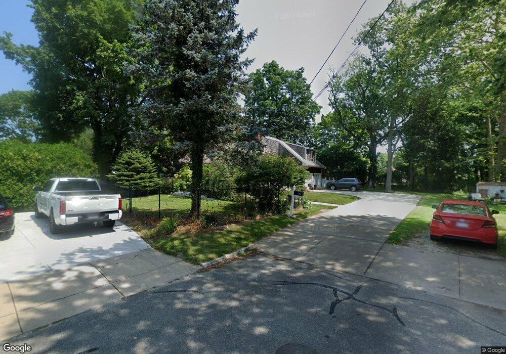 54 Rodman St, Fairhaven, MA 02719 - photo 1