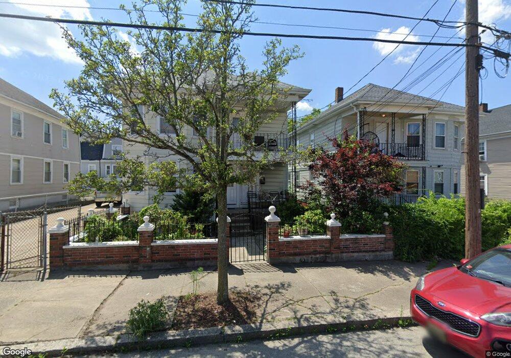 29 Whitman St, Pawtucket, RI 02860 - photo 1