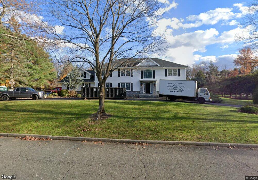 969 Lily Pond Ln, Franklin Lakes, NJ 07417 - photo 1