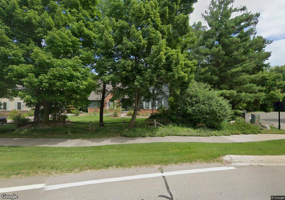 6432 Willow Rd, West Bloomfield, MI 48324 - photo 1