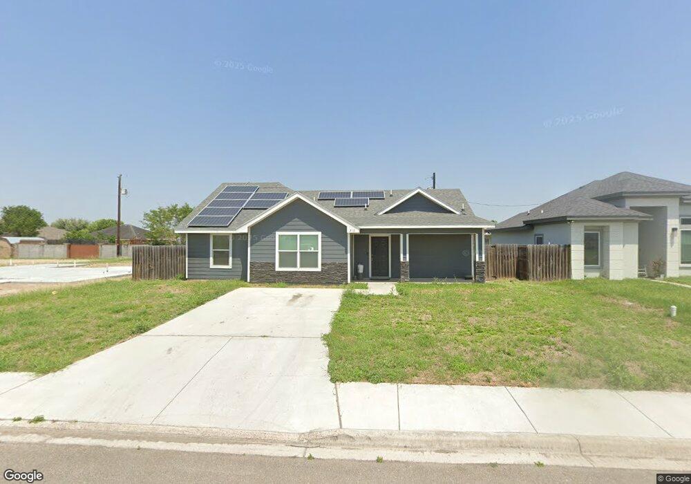 212 Spanish Oak Dr, Alamo, TX 78516 - photo 1