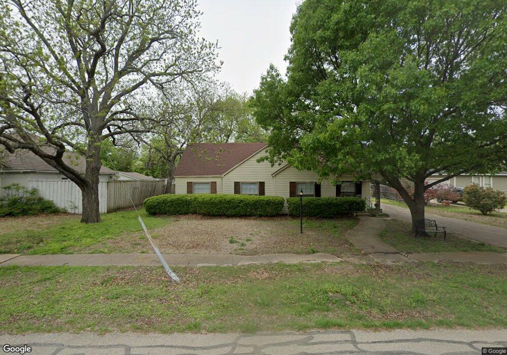 107 S Arizona Dr, Celina, TX 75009 - photo 1