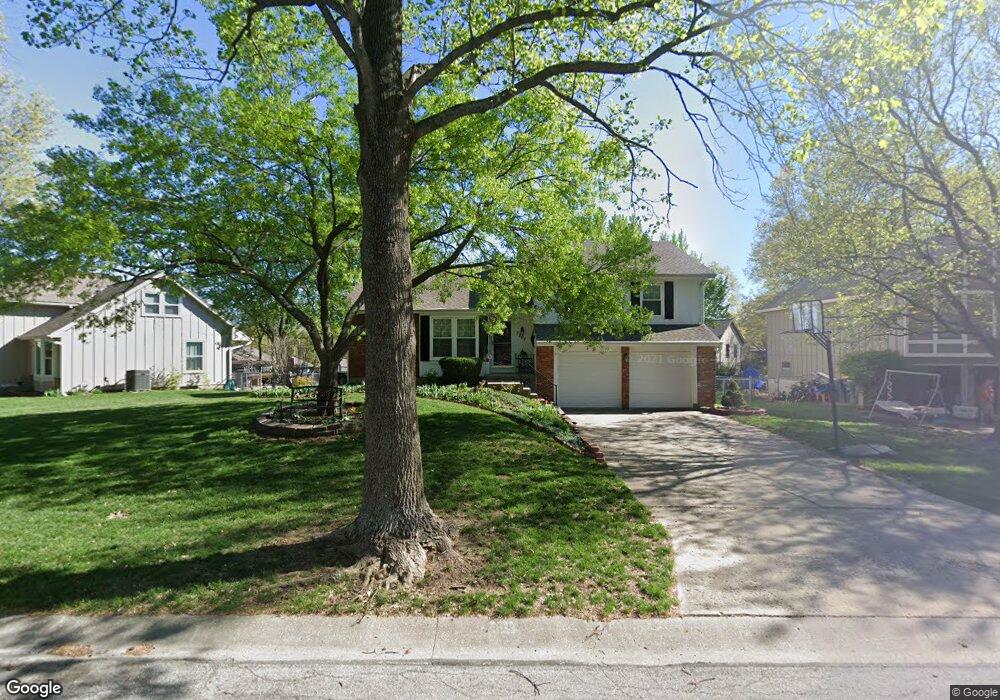 7901 Haskins St, Lenexa, KS 66215 - photo 1