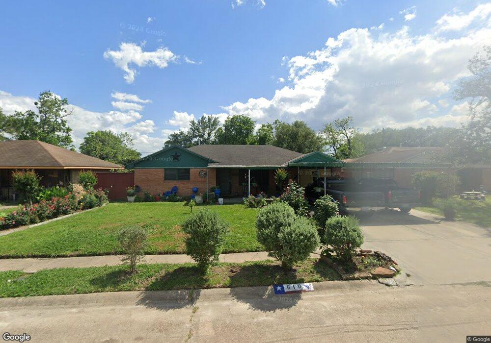 610 Bizerte St, Houston, TX 77022 - photo 1