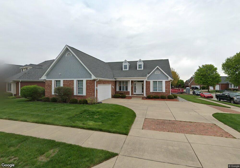 2341 Somerset Cir, Franklin, IN 46131 - photo 1