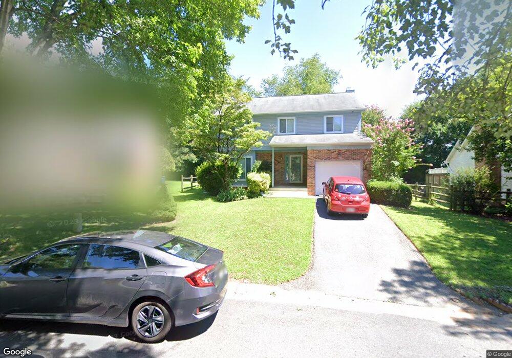 19056 Mcfarlin Dr, Germantown, MD 20874 - photo 1