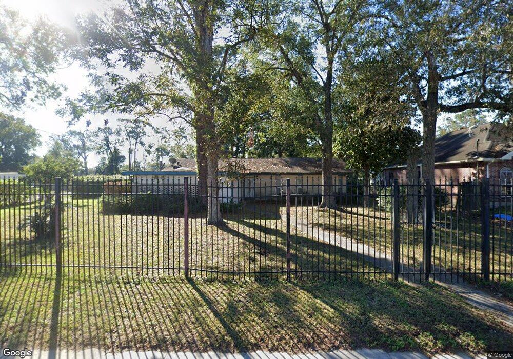 2303 W Little York Rd, Houston, TX 77091 - photo 1
