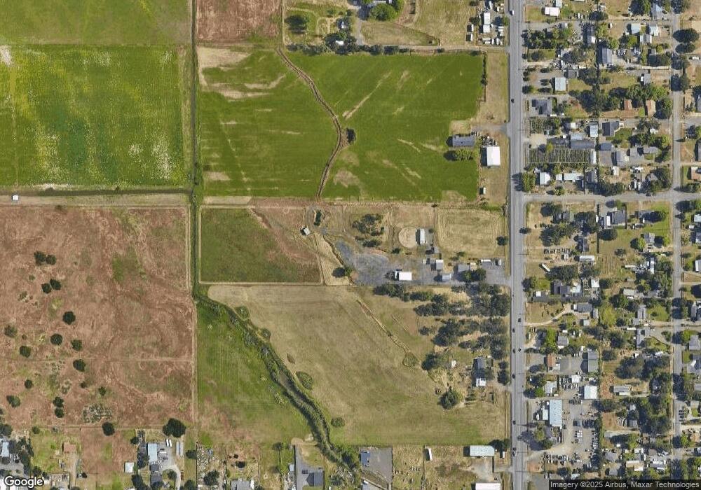 6697 Table Rock Rd, Central Point, OR 97502 - photo 1