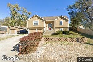 8253 Fremont St, Atchison, KS 66002