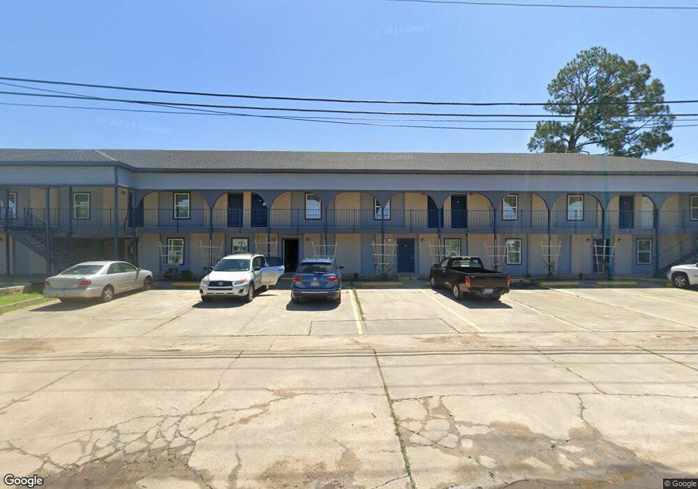 3201 2nd Ave, Lake Charles, LA 70601 - photo 1