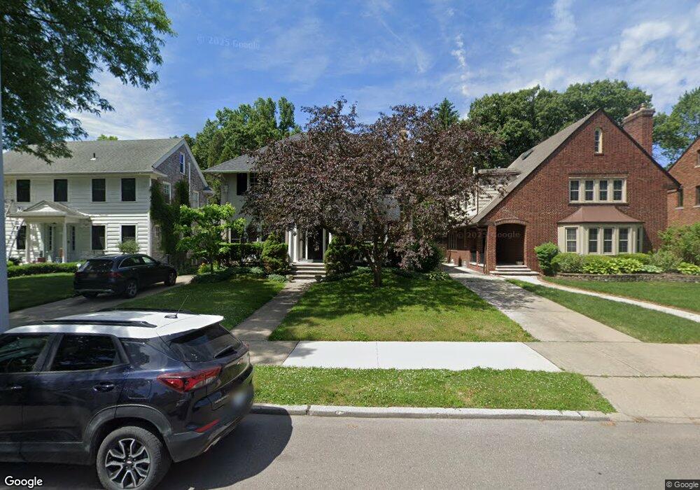 1321 Bishop Rd, Grosse Pointe Park, MI 48230 - photo 1