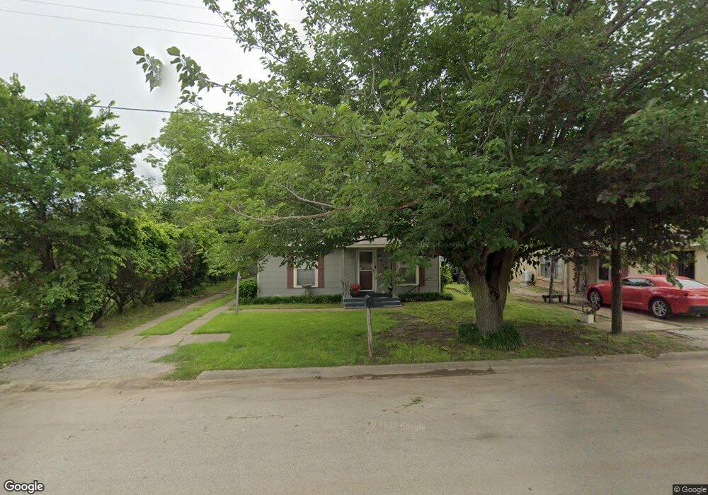 227 Huron St, Cleburne, TX 76031 - photo 1