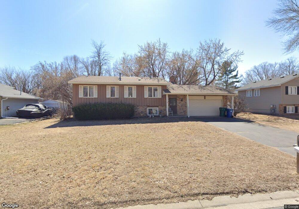 9957 101st Place N, Maple Grove, MN 55369 - photo 1