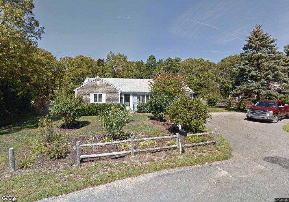 10 Beach Plum Cir, Harwich, MA 02645 - photo 1