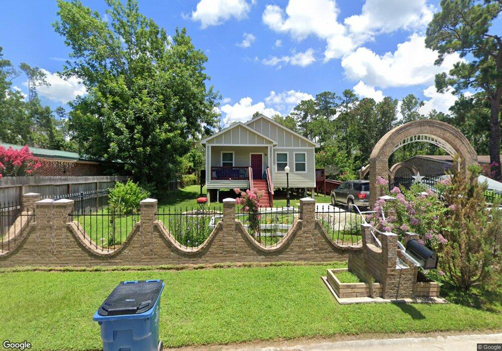 10745 River Oaks Dr, Conroe, TX 77385 - photo 1