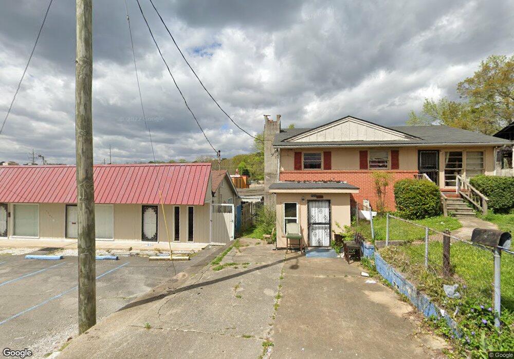 1810 1st St NE, Center Point, AL 35215 - photo 1