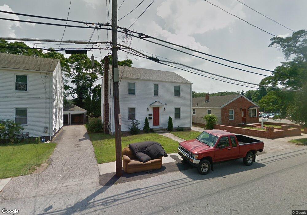 184 Aqueduct Rd unit 2, Cranston, RI 02910 - photo 1