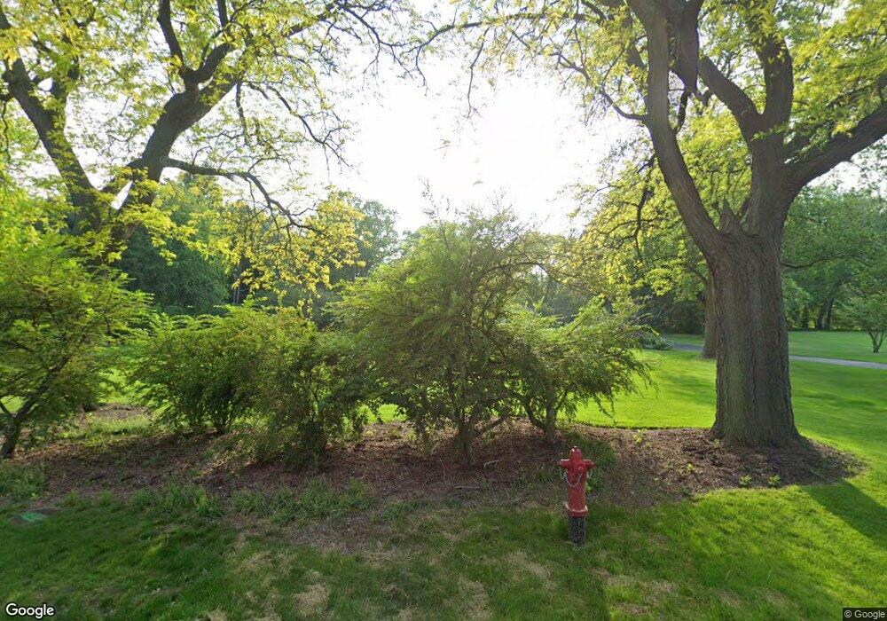 601 S Edgelawn Dr, Aurora, IL 60506 - photo 1