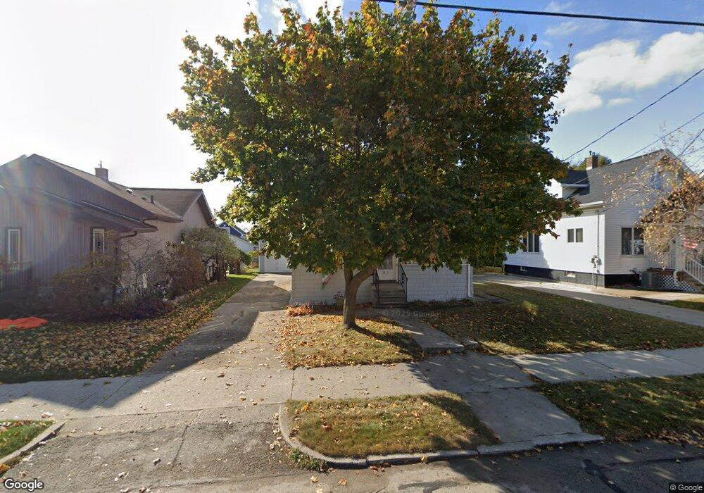 2413 13th St, Two Rivers, WI 54241 - photo 1