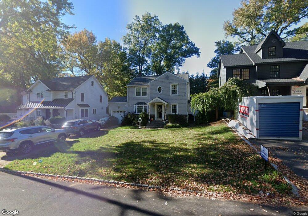 2407 Longfellow Ave, Scotch Plains, NJ 07076 - photo 1