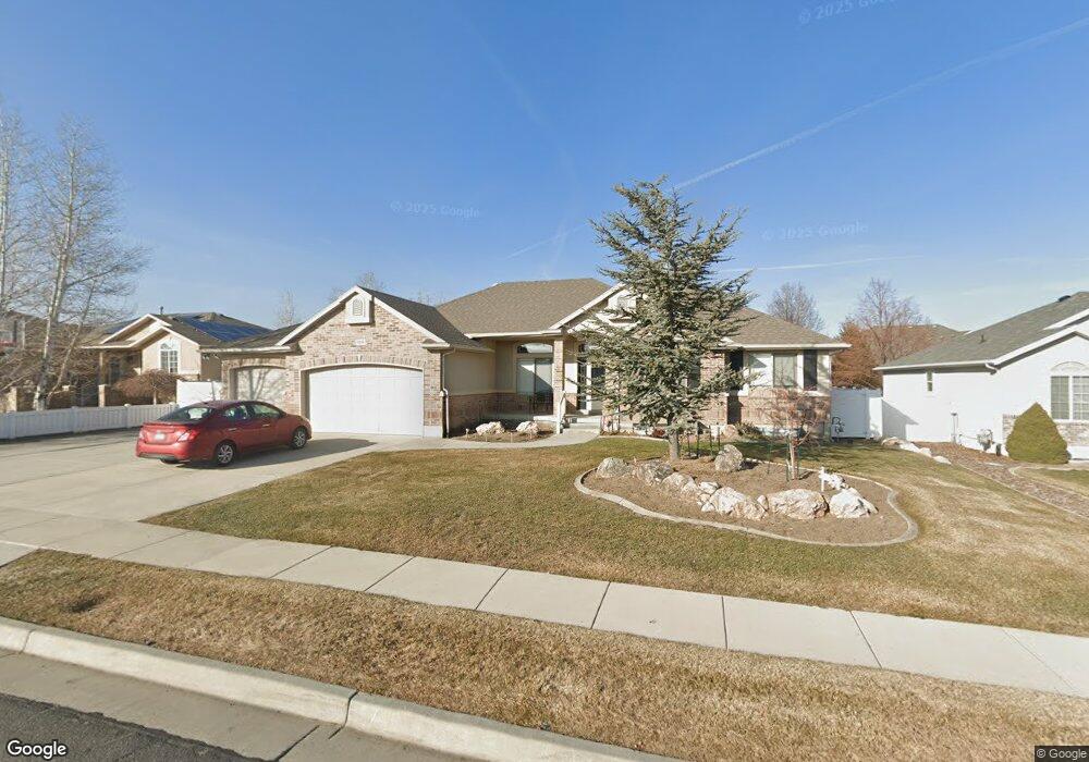 5214 W Saddle Creek Cir, West Jordan, UT 84081 - photo 1