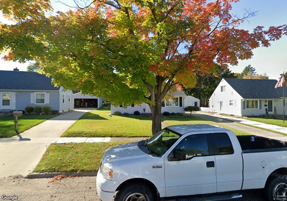 937 Pendleton Dr, Lansing, MI 48917 - photo 1