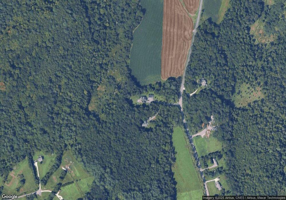 286 Hemlock Rd, Fairfax, VT 05454 - photo 1