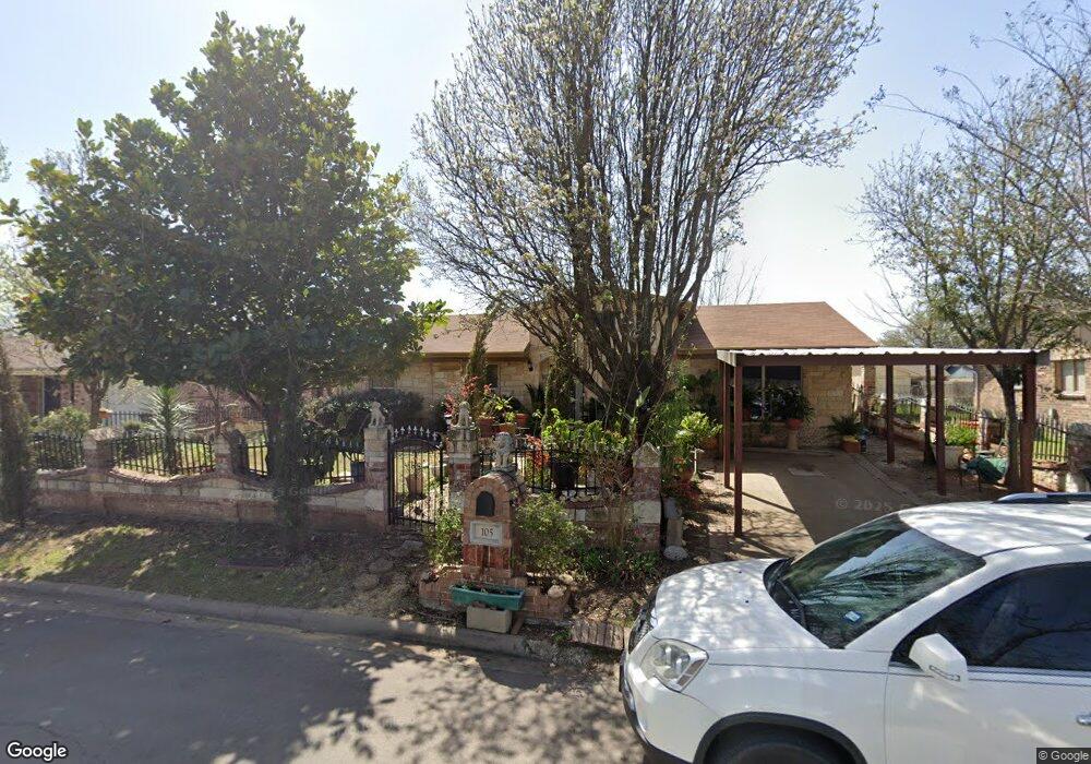 105 Wren Ct, Cleburne, TX 76033 - photo 1