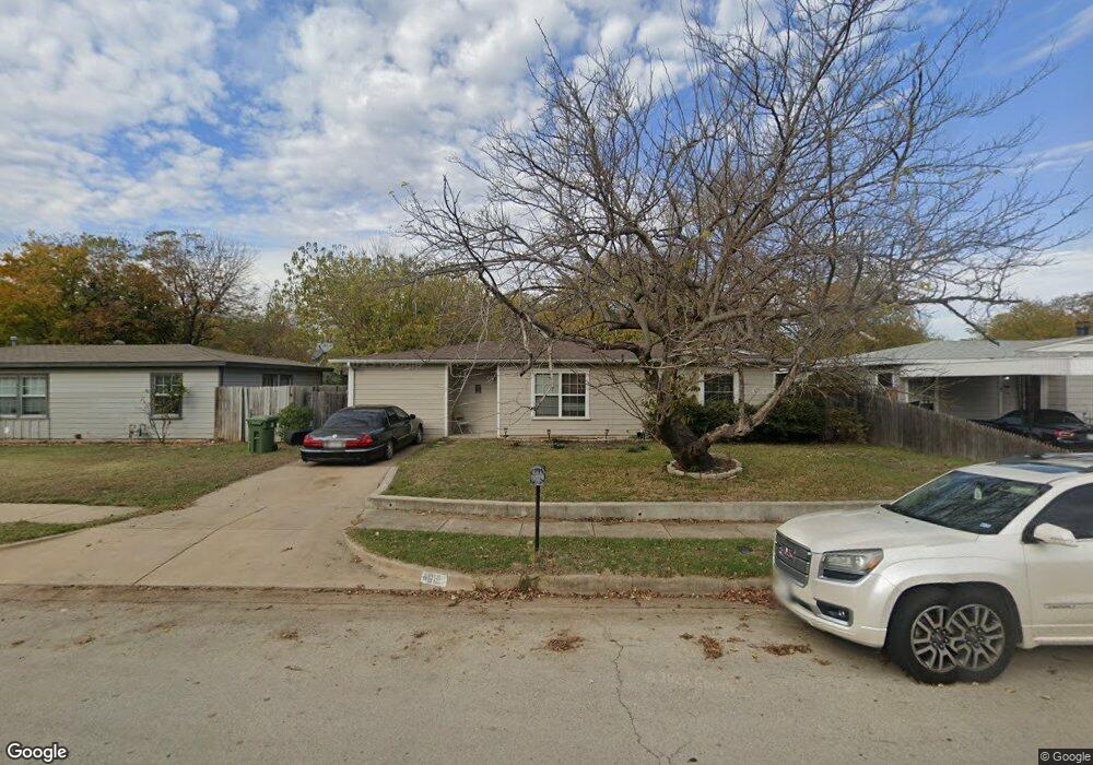 615 Bluebonnet Dr, Hurst, TX 76053 - photo 1