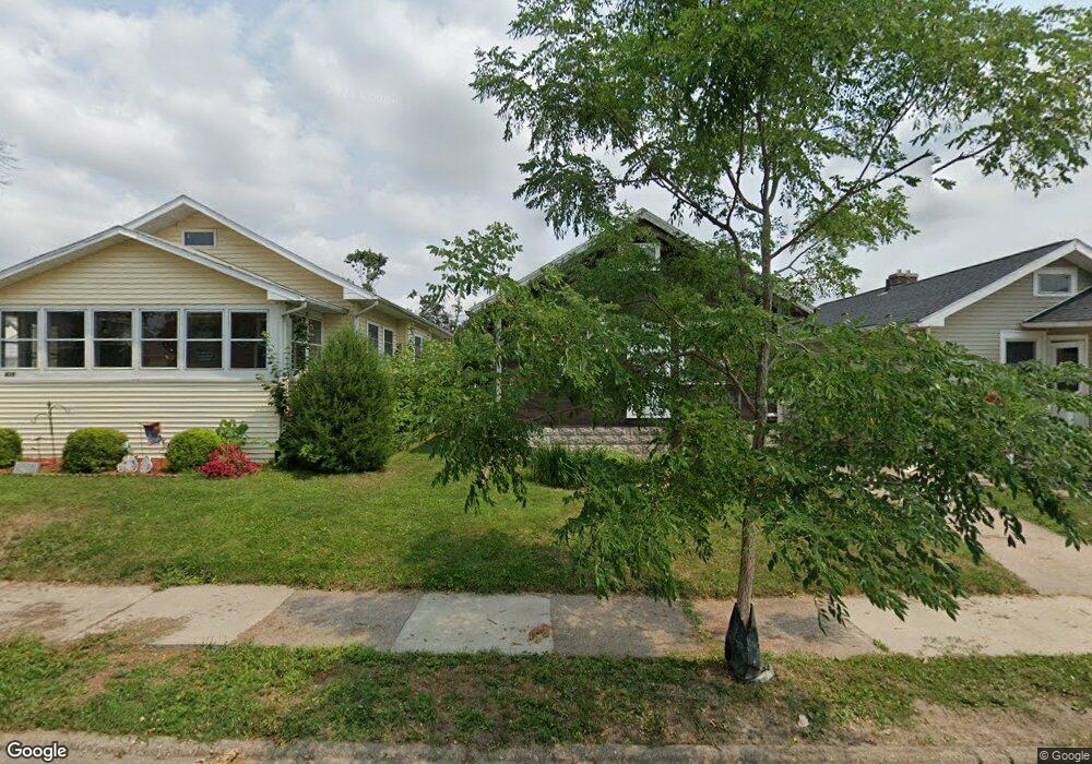 827 17th St SW, Cedar Rapids, IA 52404 - photo 1