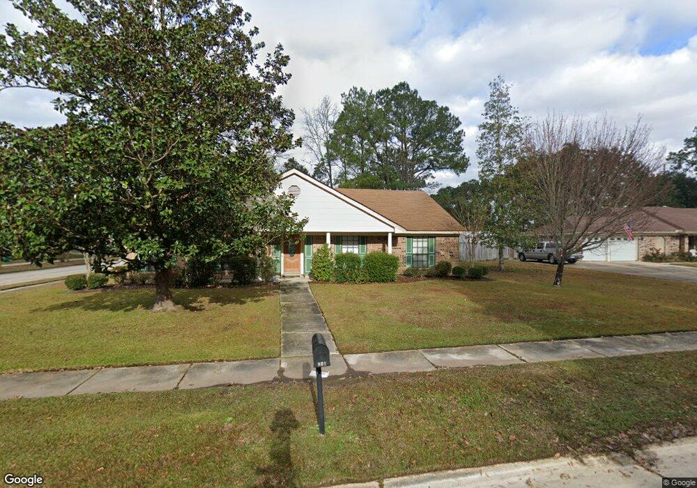801 Lake Barre Ct, Slidell, LA 70461 - photo 1