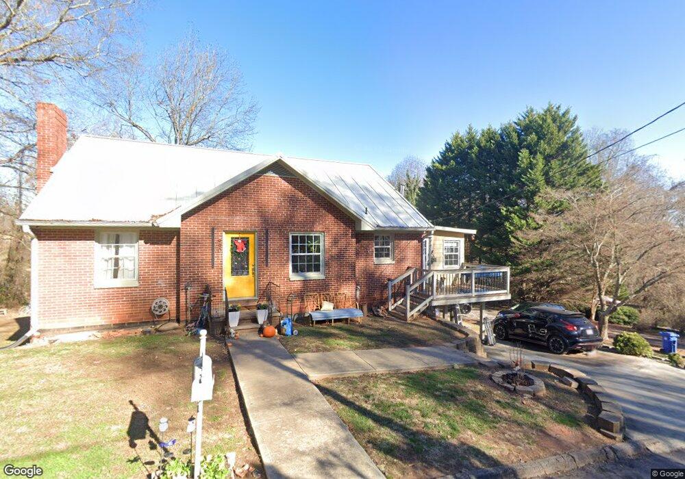 990 Mooreland Dr, Gainesville, GA 30501 - photo 1