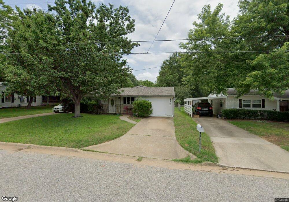 1900 S Maurice Ave, Denison, TX 75020 - photo 1