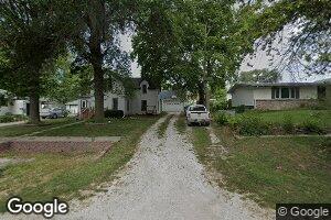 566 Maple St, Burr, NE 68324