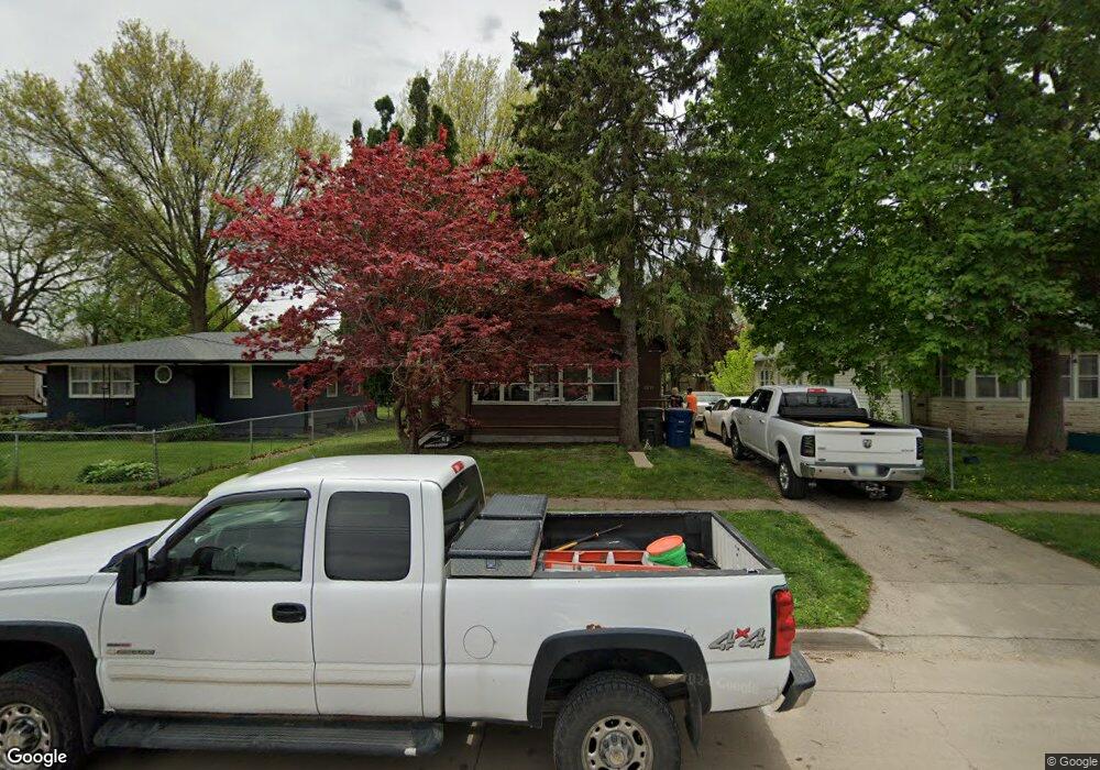 2215 Maple St, Des Moines, IA 50317 - photo 1