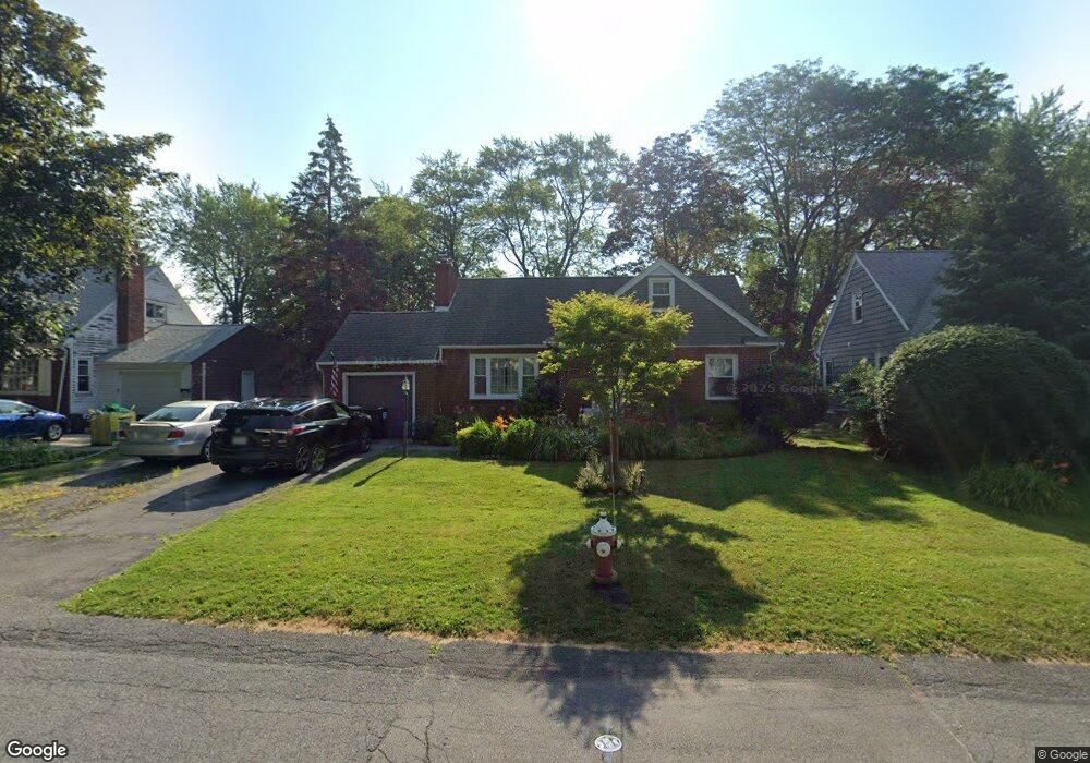 1560 Clifton Park Rd, Schenectady, NY 12309 - photo 1